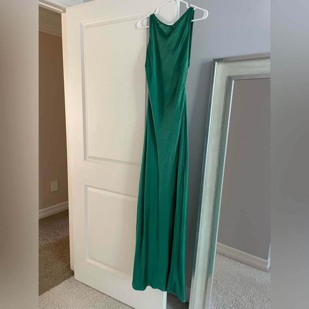 Emerald Evening Gown with Open Back - Maxi Dress
